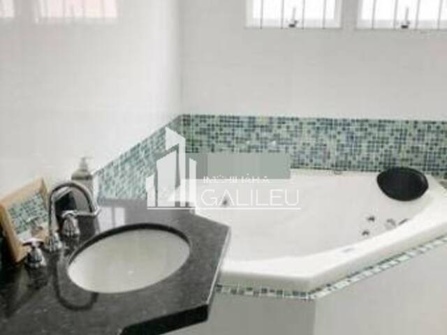 Casa para Venda em Campinas - 3