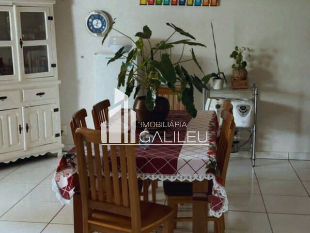 Casa para Venda em Campinas - 5