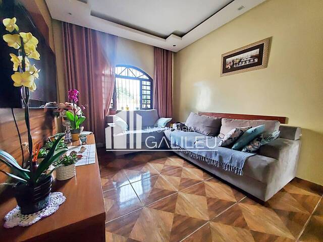 Casa para Venda em Campinas - 3