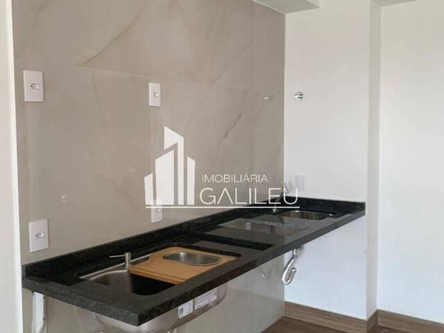 Apartamento para Venda em Campinas - 2