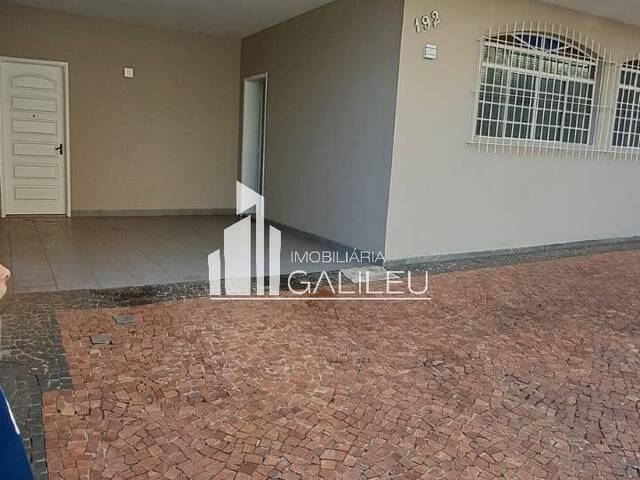Casa para Venda em Campinas - 2
