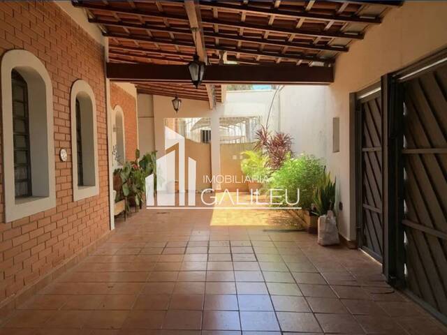 Casa para Venda em Campinas - 1