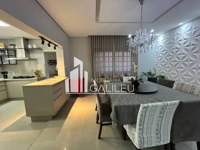 #CA1411 - Casa para Venda em Campinas - SP - 2