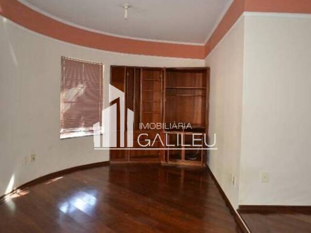 Casa para Venda em Campinas - 4